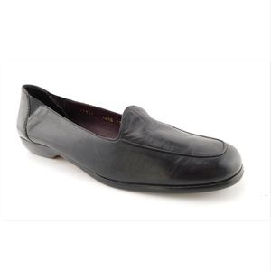 Unworn COLE HAAN Black Kid Leather Slip-on Loafers Flats 10.5